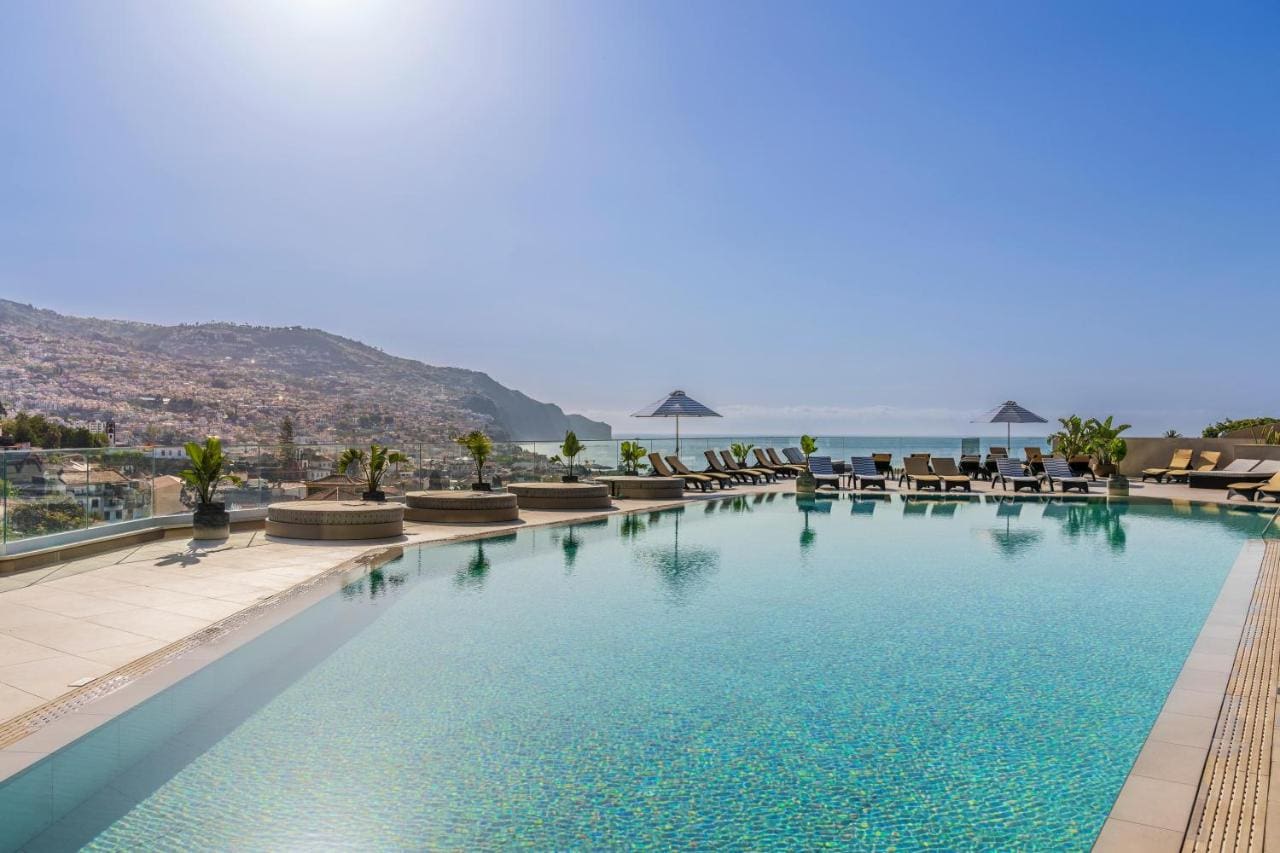 The Views Baia - Adults Only in Funchal