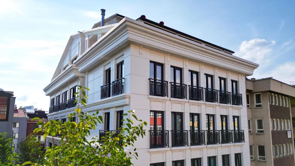 Sky Hill Hotel