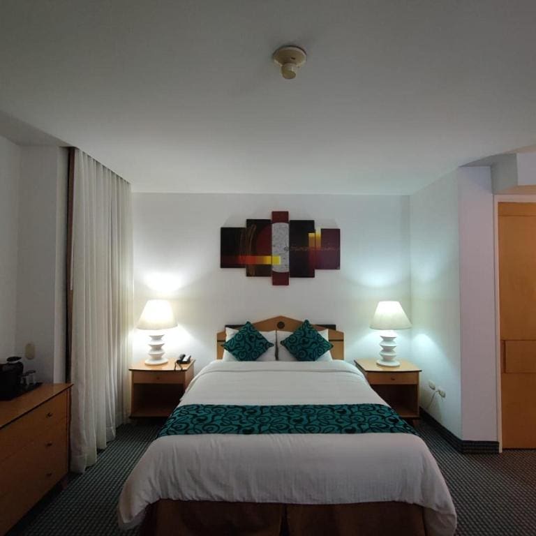 Hotel Chacao Cumberland