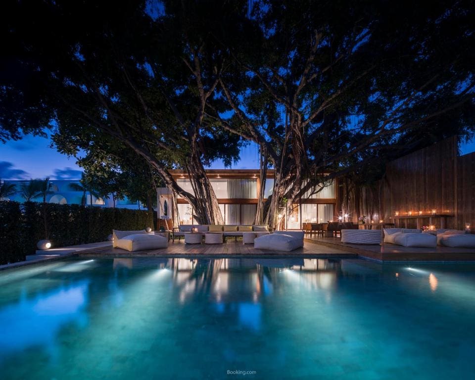 SALA Samui Chaweng Beach Resort