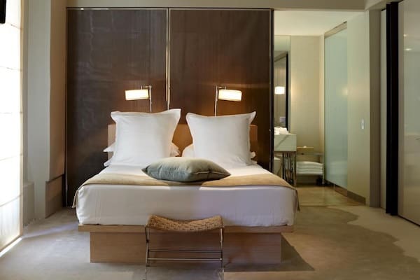 Establishment Hotel Sydney
