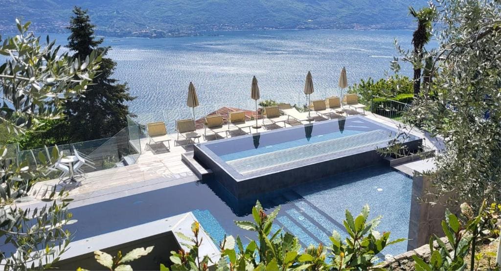 Village Hotel Lucia
